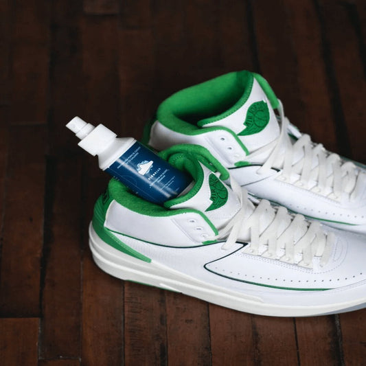¡Buen olor! Descubre el desodorante para zapatillas de Clean Lab - Clean Lab PE