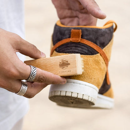 Escobilla Premium - Limpieza de zapatillas - Clean Lab